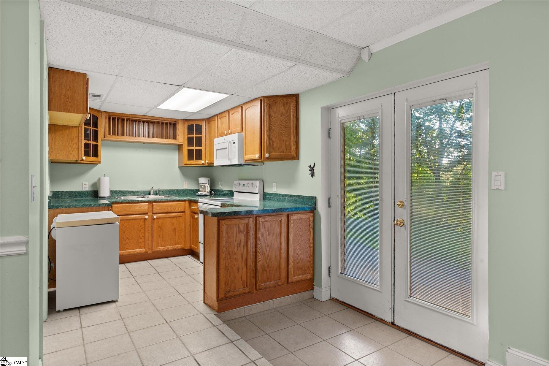 38 Jesse Court Taylors, SC 29687-6714