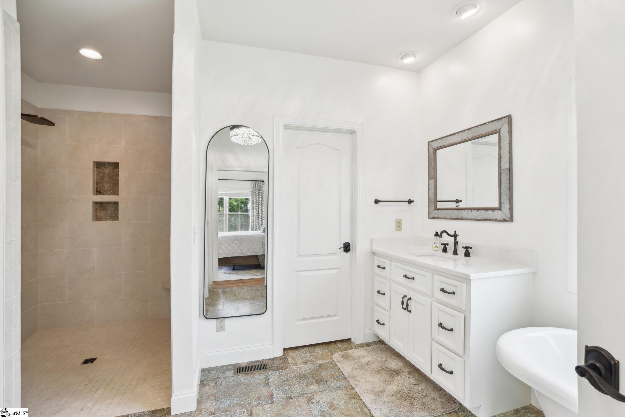 110 Lewis Road Salem, SC 29676