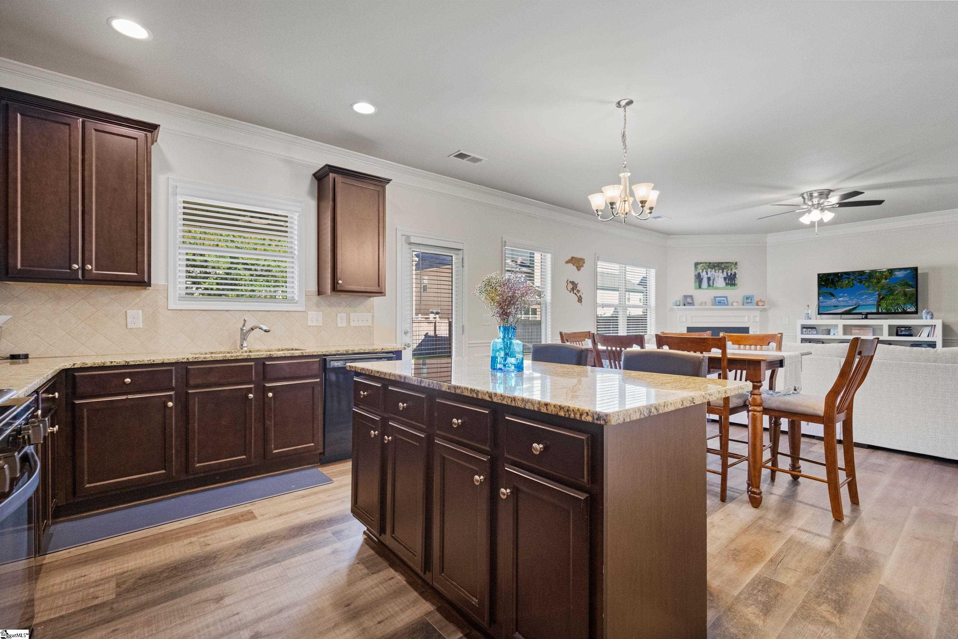 412 Kindletree Way Simpsonville, SC 29680