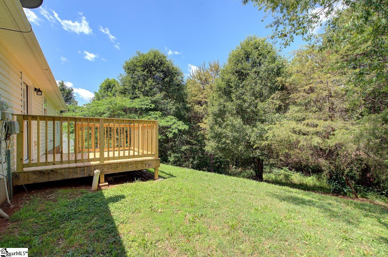 212 Riverbreeze Road Greenville, SC 29611