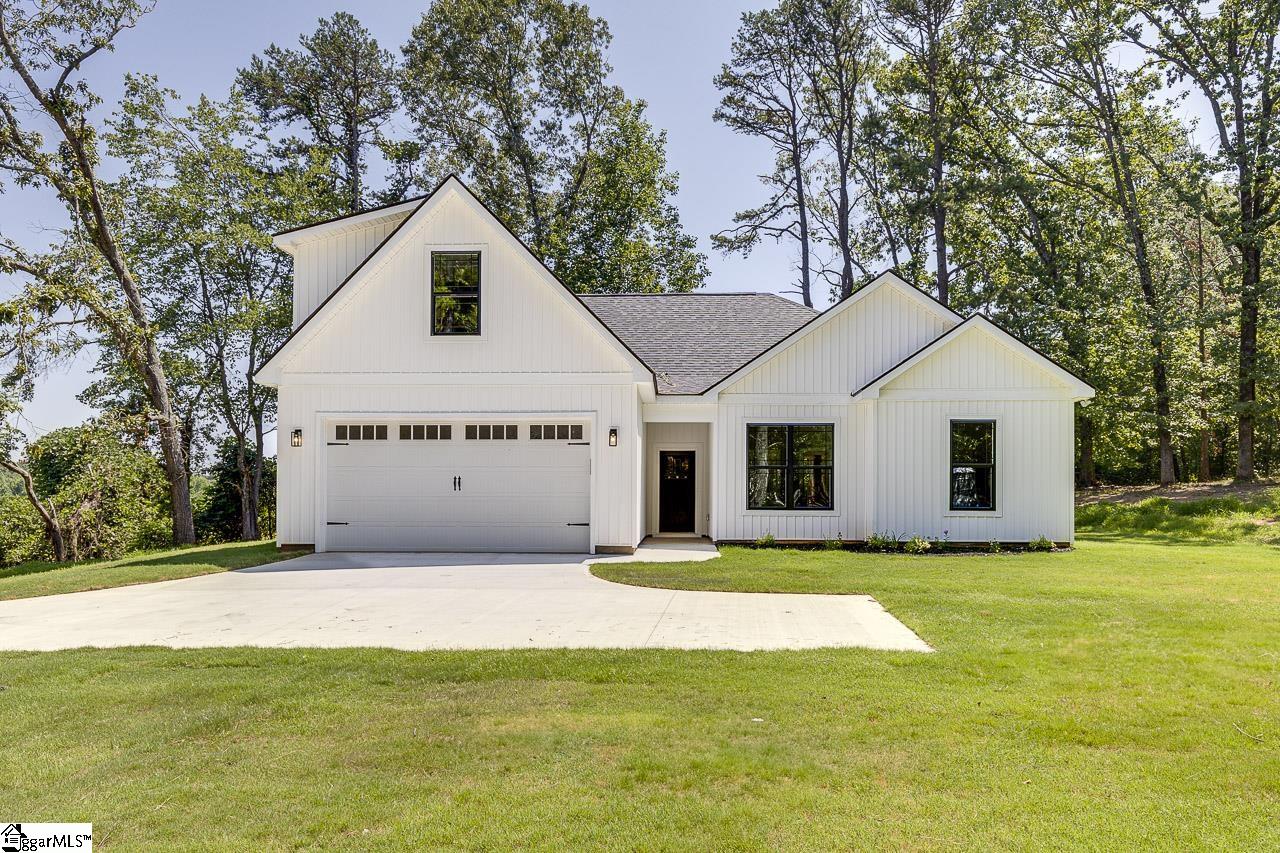 629 Mountain View Road Williamston, SC 29697