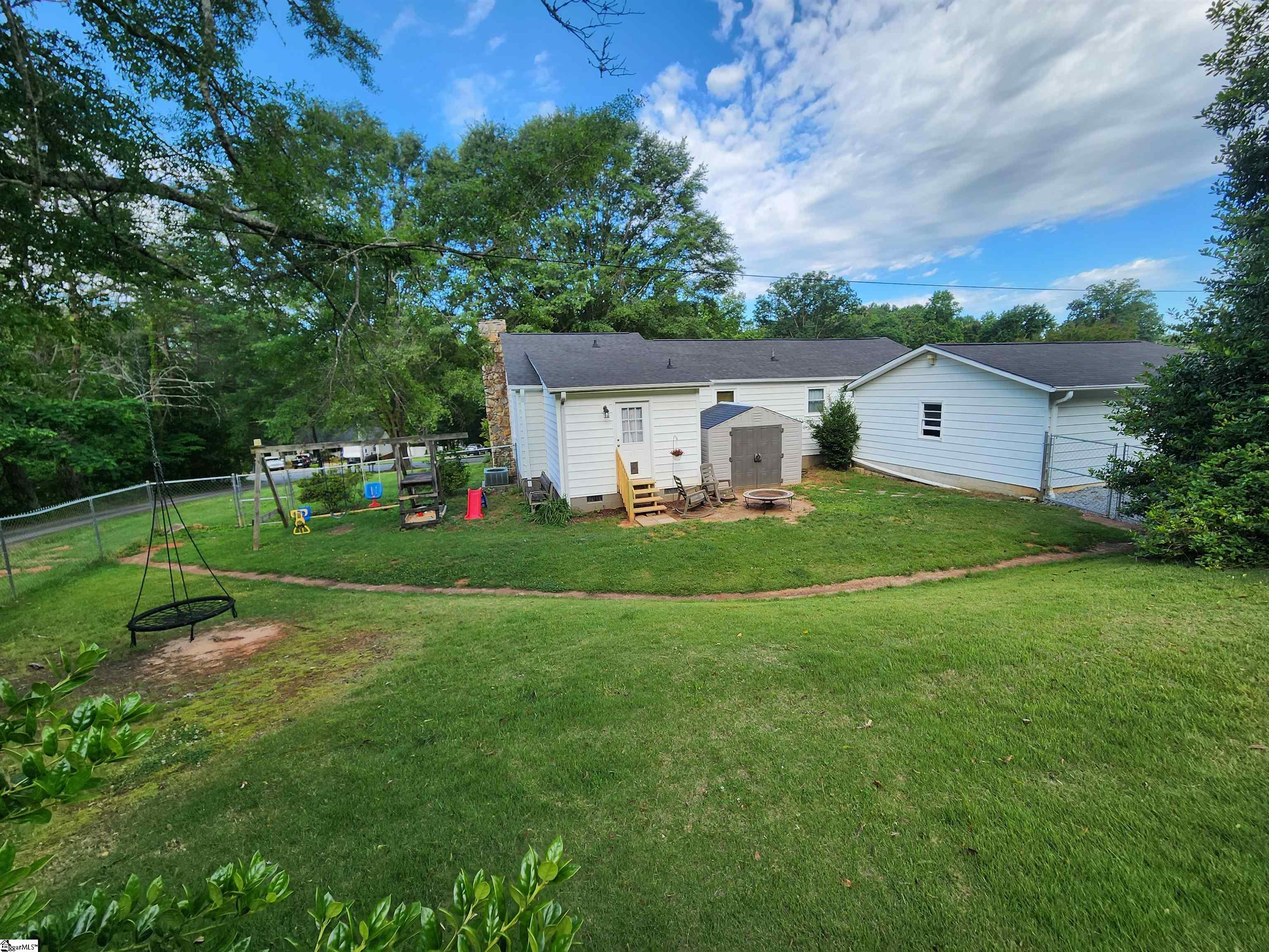 1104 Robert P Jeanes Road Easley, SC 29640