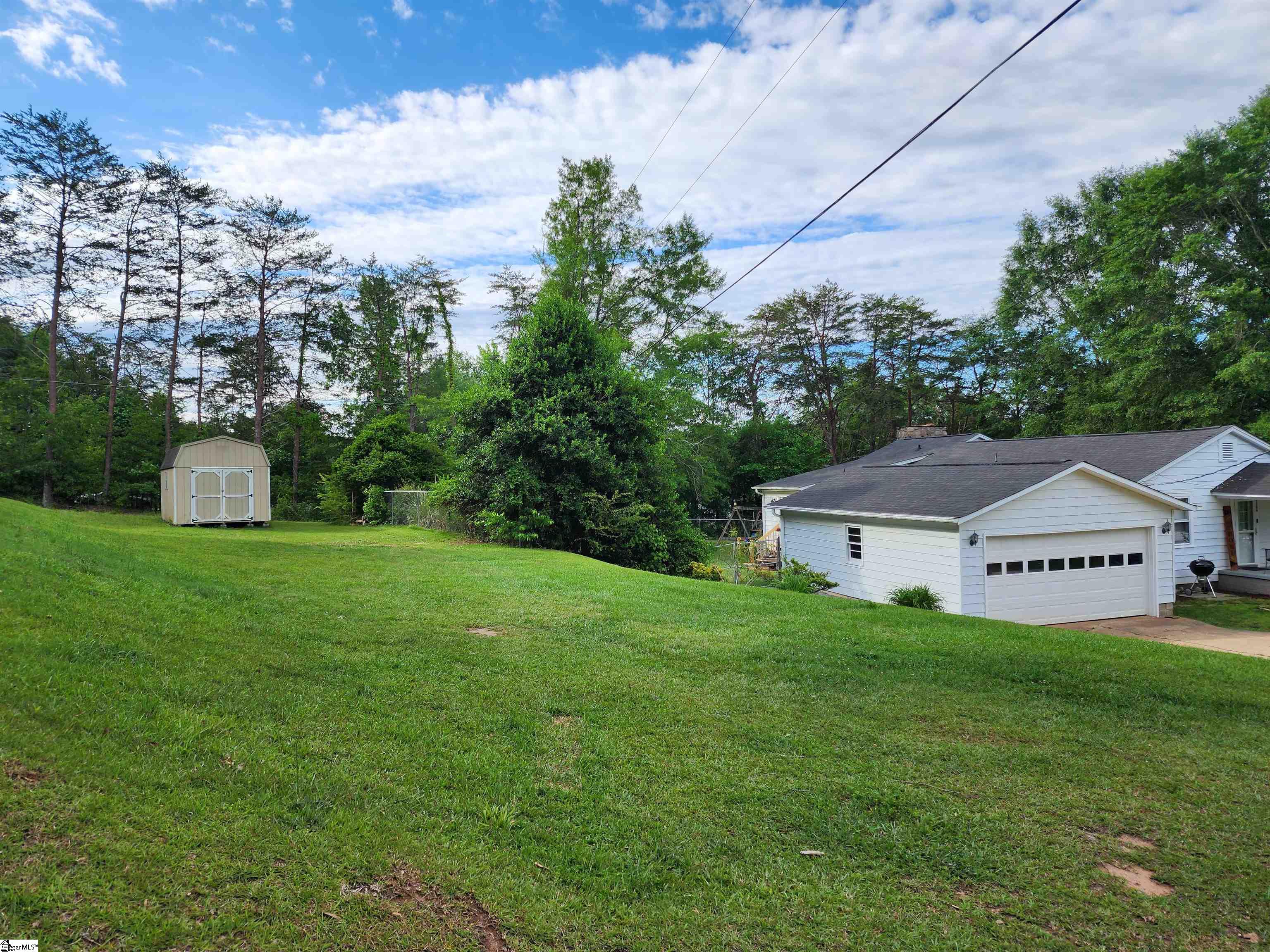 1104 Robert P Jeanes Road Easley, SC 29640
