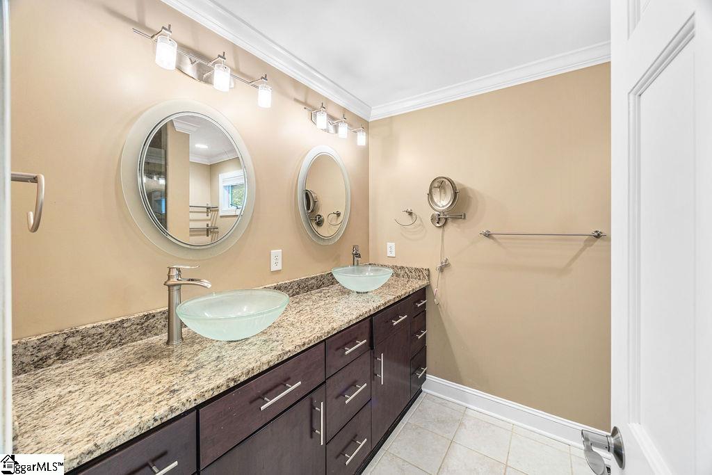 511 Shorecrest Drive Clemson, SC 29631-1477