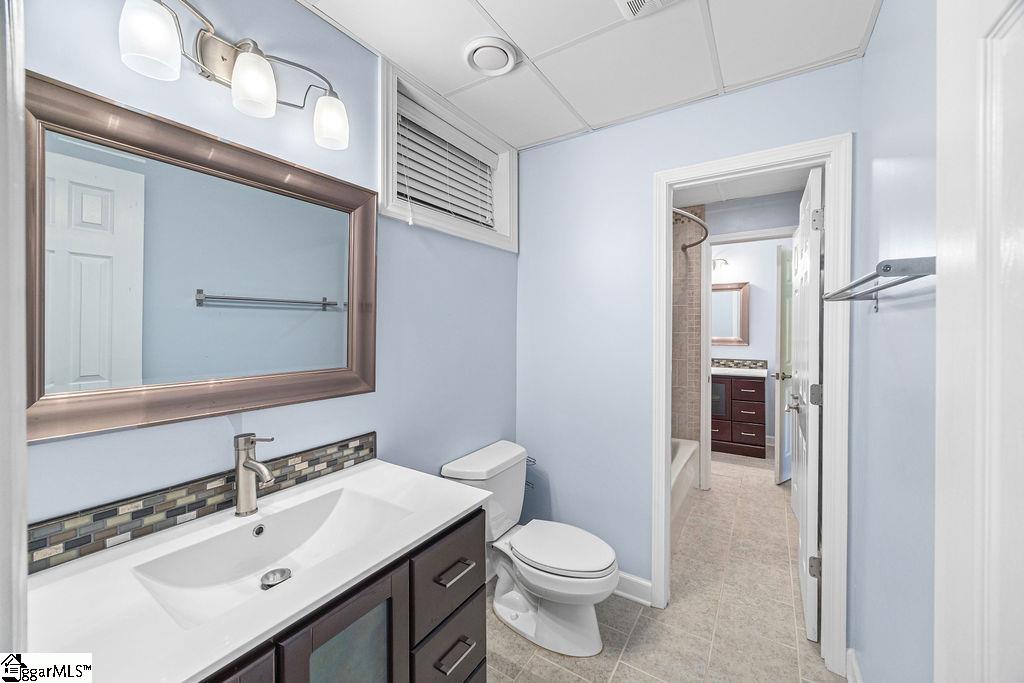511 Shorecrest Drive Clemson, SC 29631-1477