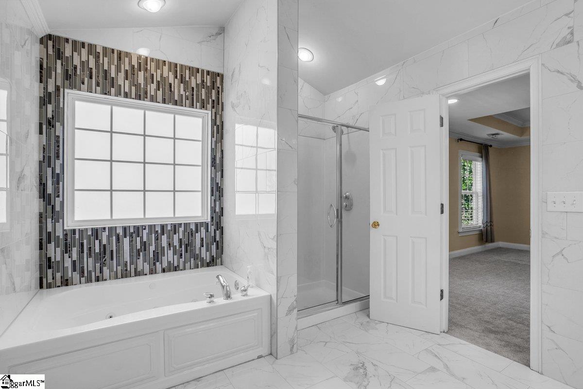 67 Devonhall Way Taylors, SC 29687