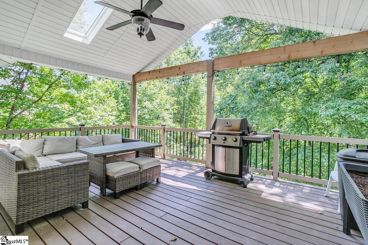 67 Devonhall Way Taylors, SC 29687