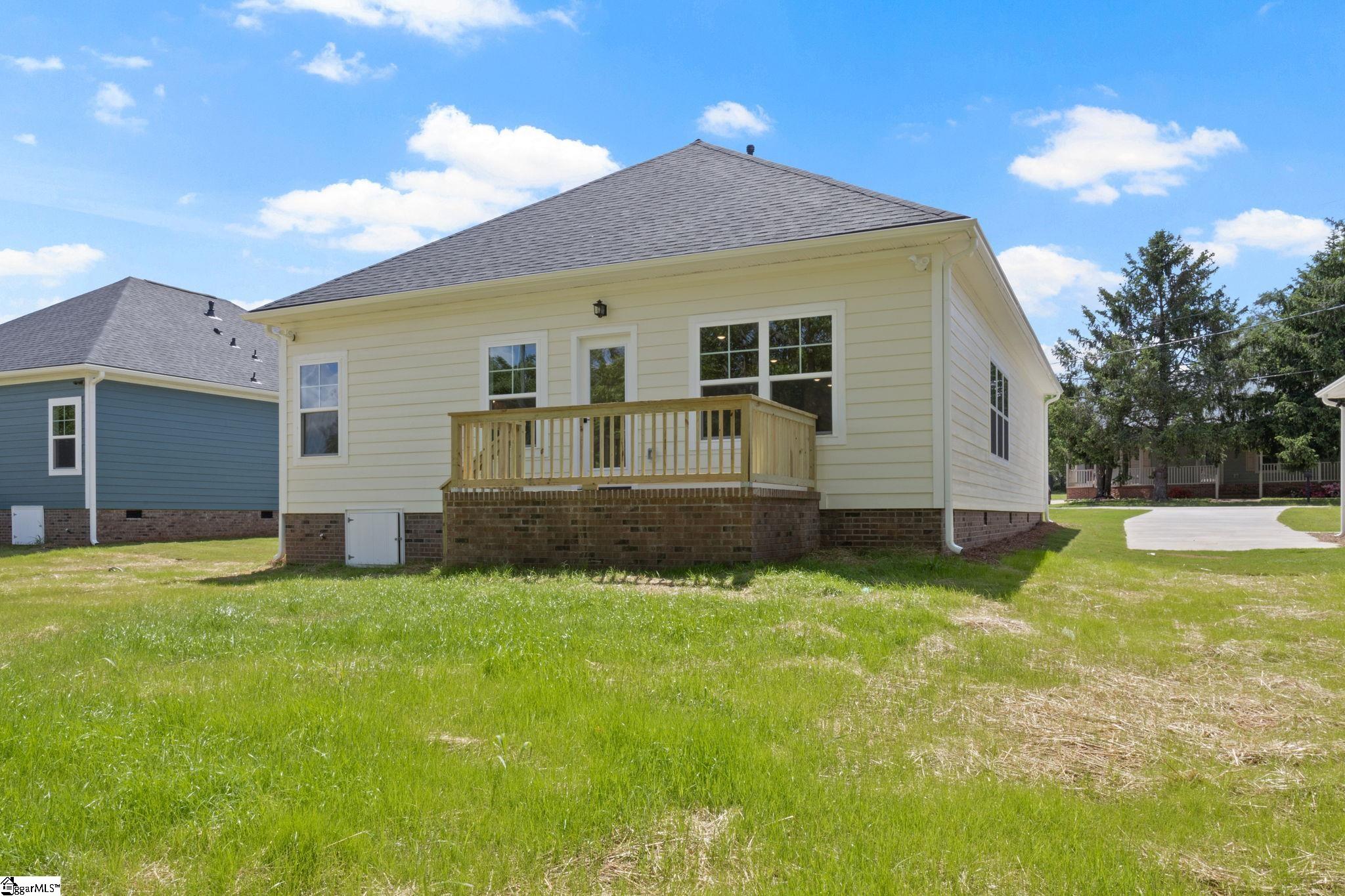 18 N Georgia Avenue Greenville, SC 29611