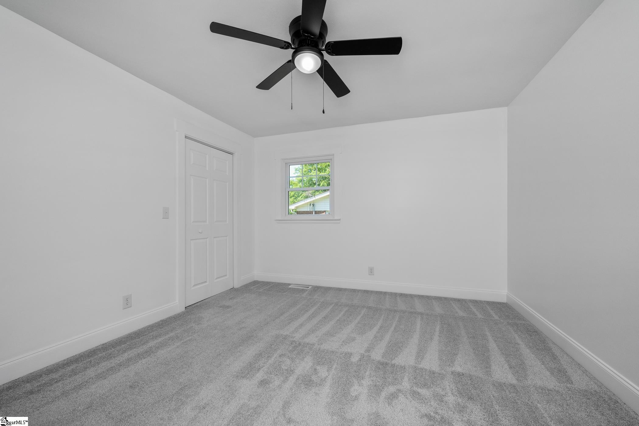 6 Glen Haven Court Greenville, SC 29611