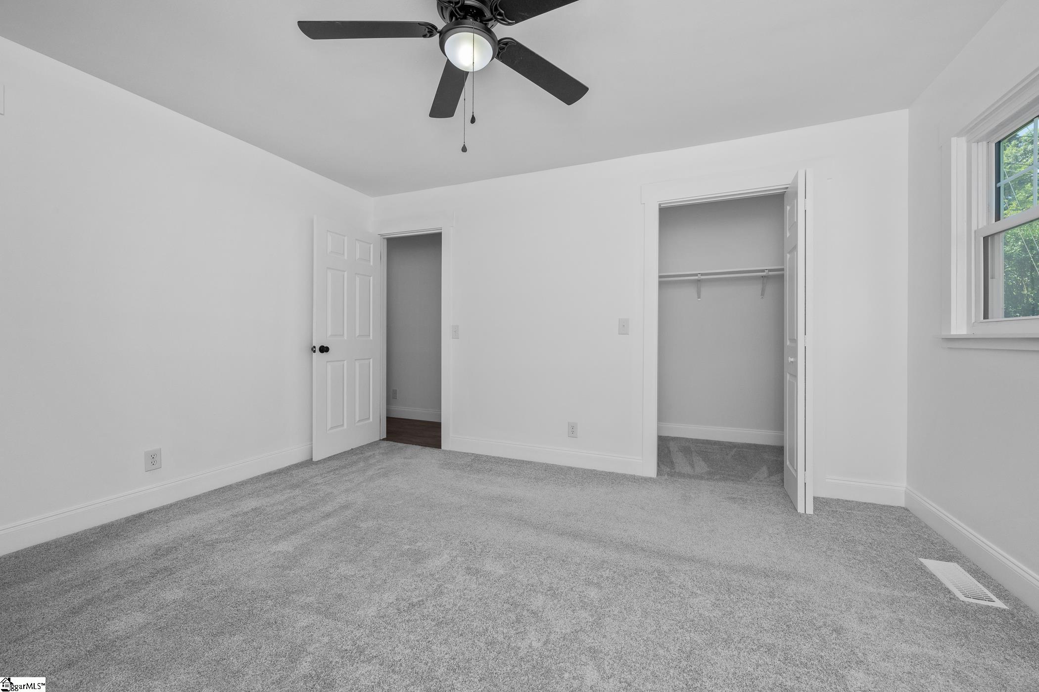 6 Glen Haven Court Greenville, SC 29611