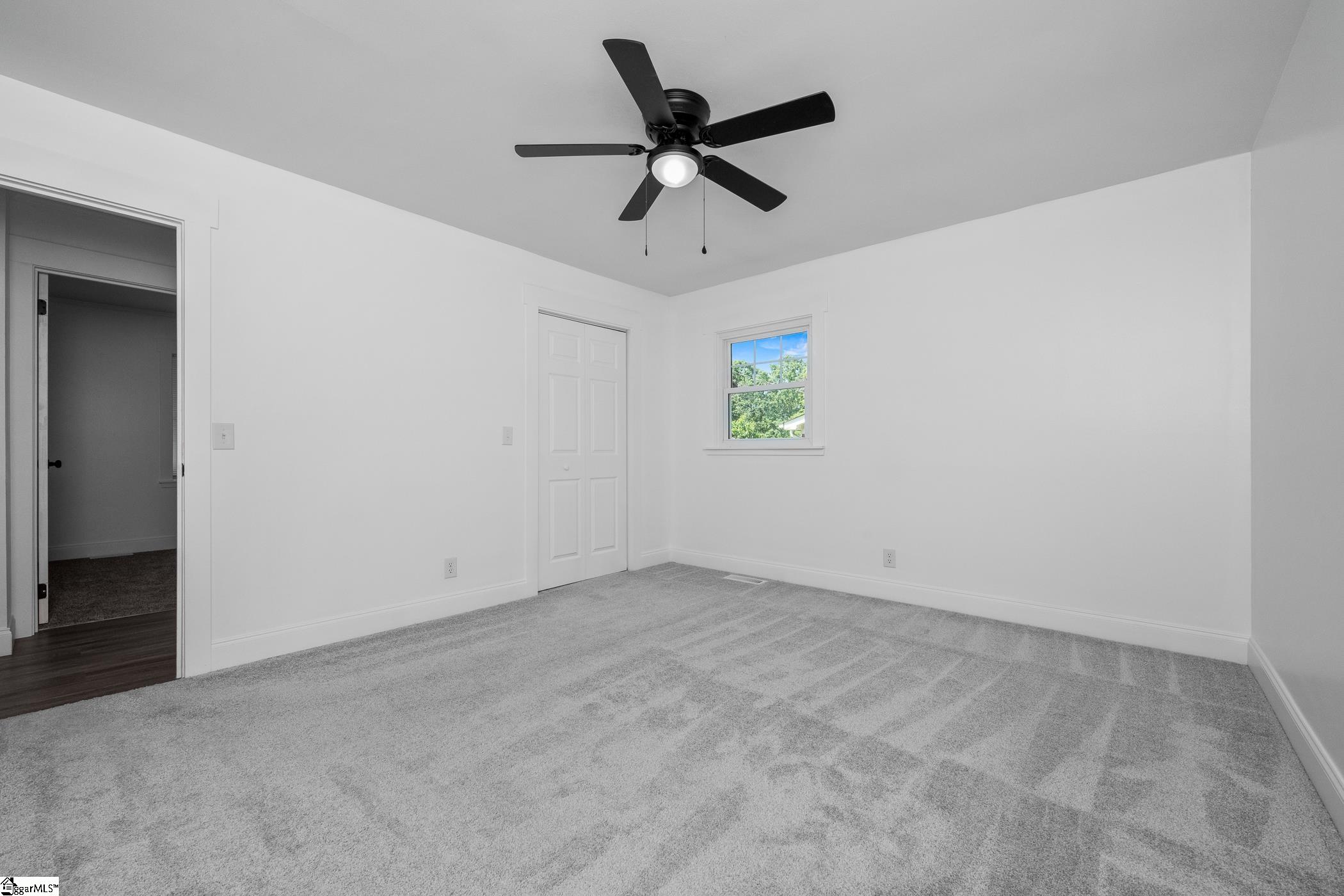 6 Glen Haven Court Greenville, SC 29611