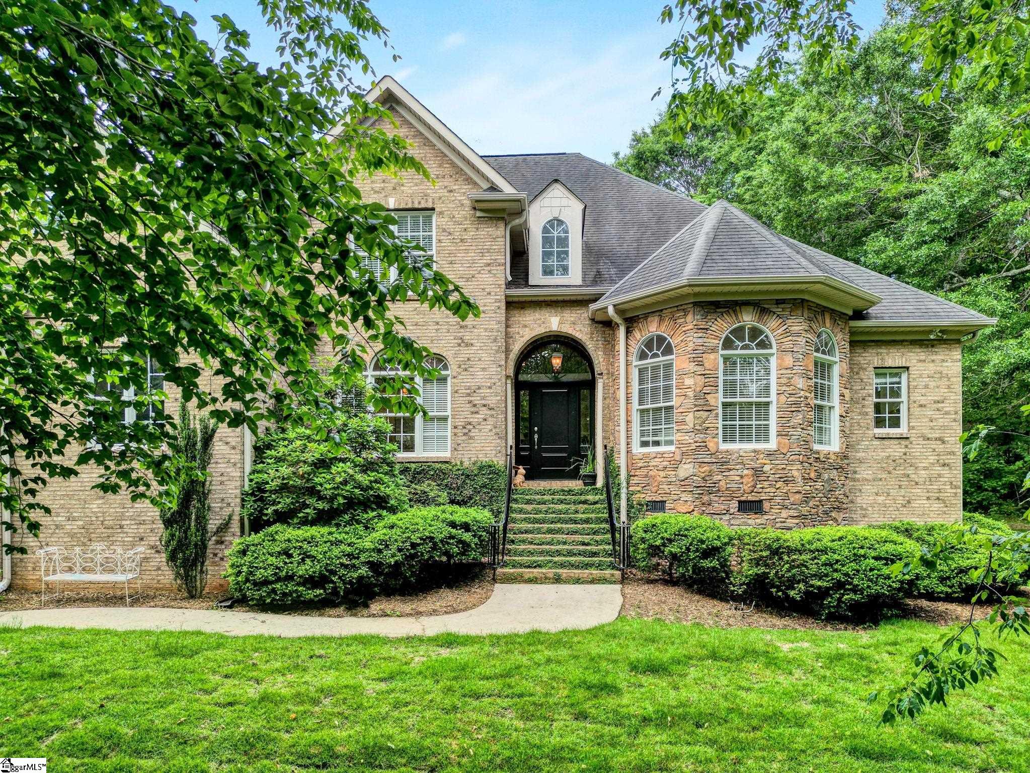8 Knob Creek Court Greer, SC 29651