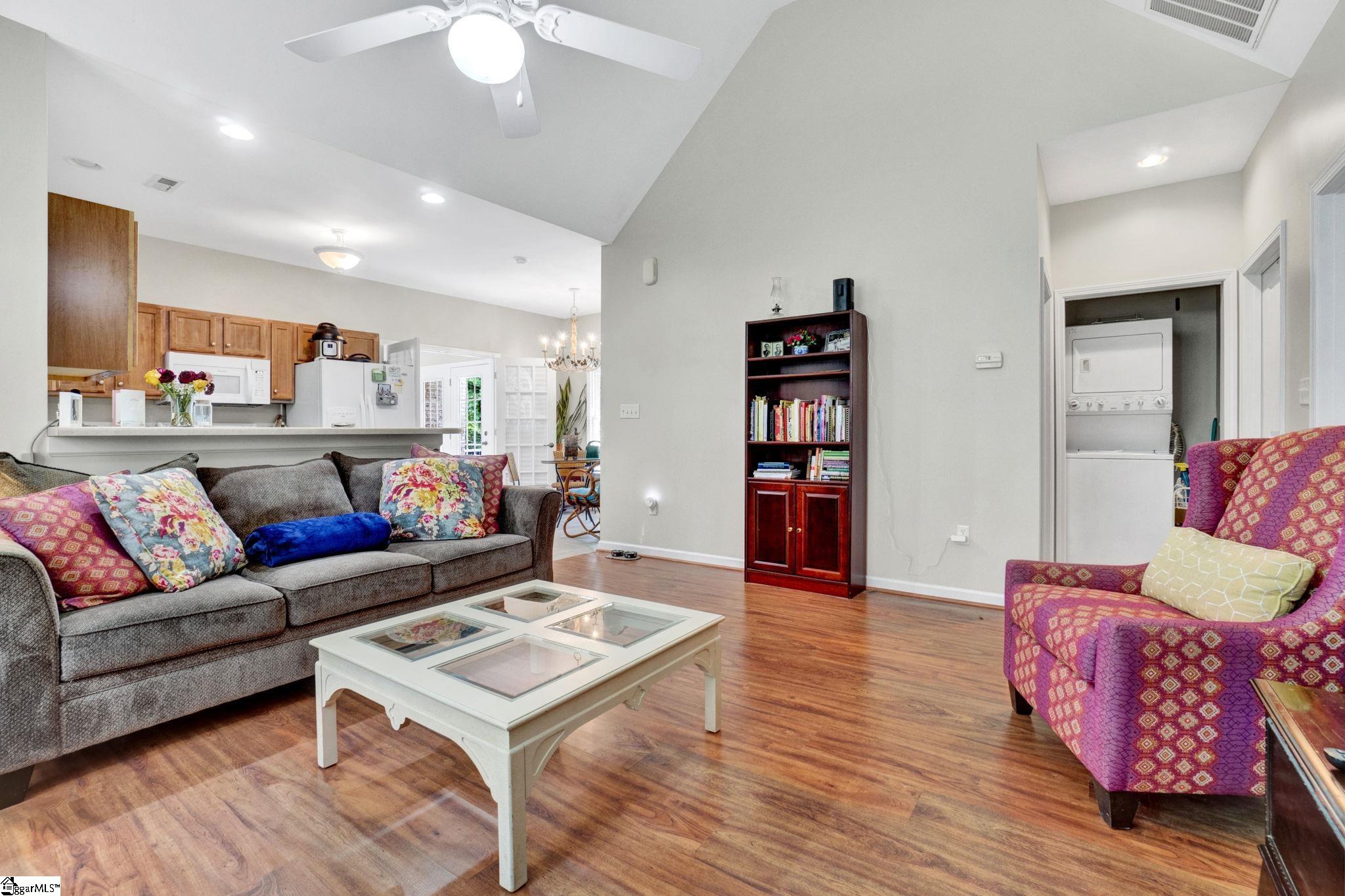 8 Knob Creek Court Greer, SC 29651
