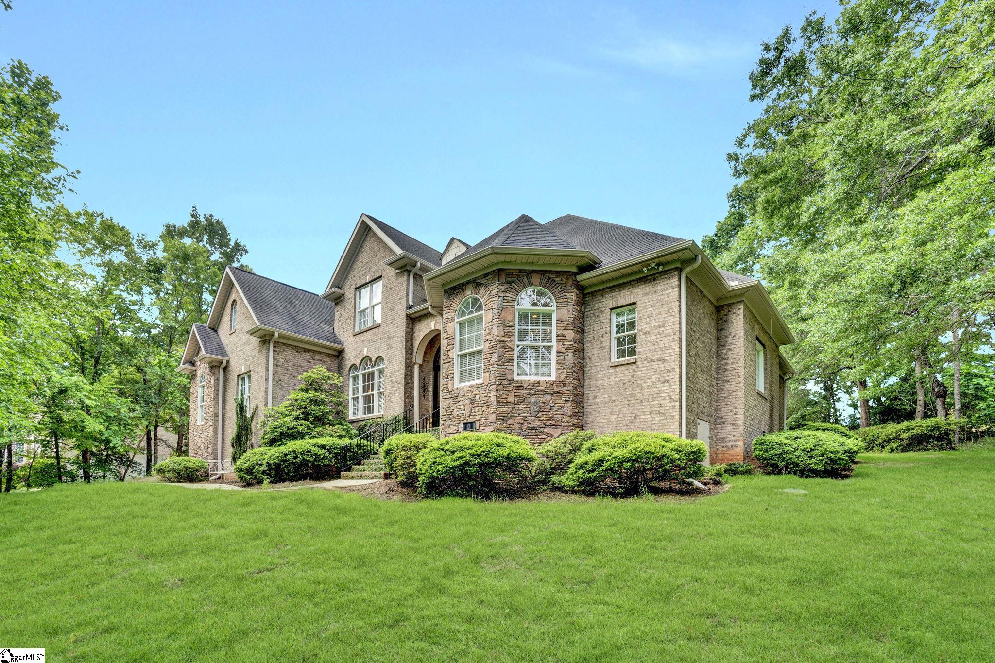8 Knob Creek Court Greer, SC 29651