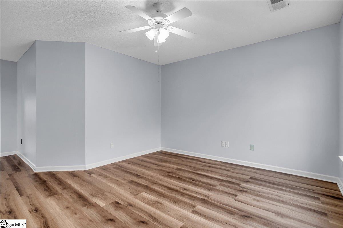 316 Stillwater Drive Simpsonville, SC 29681