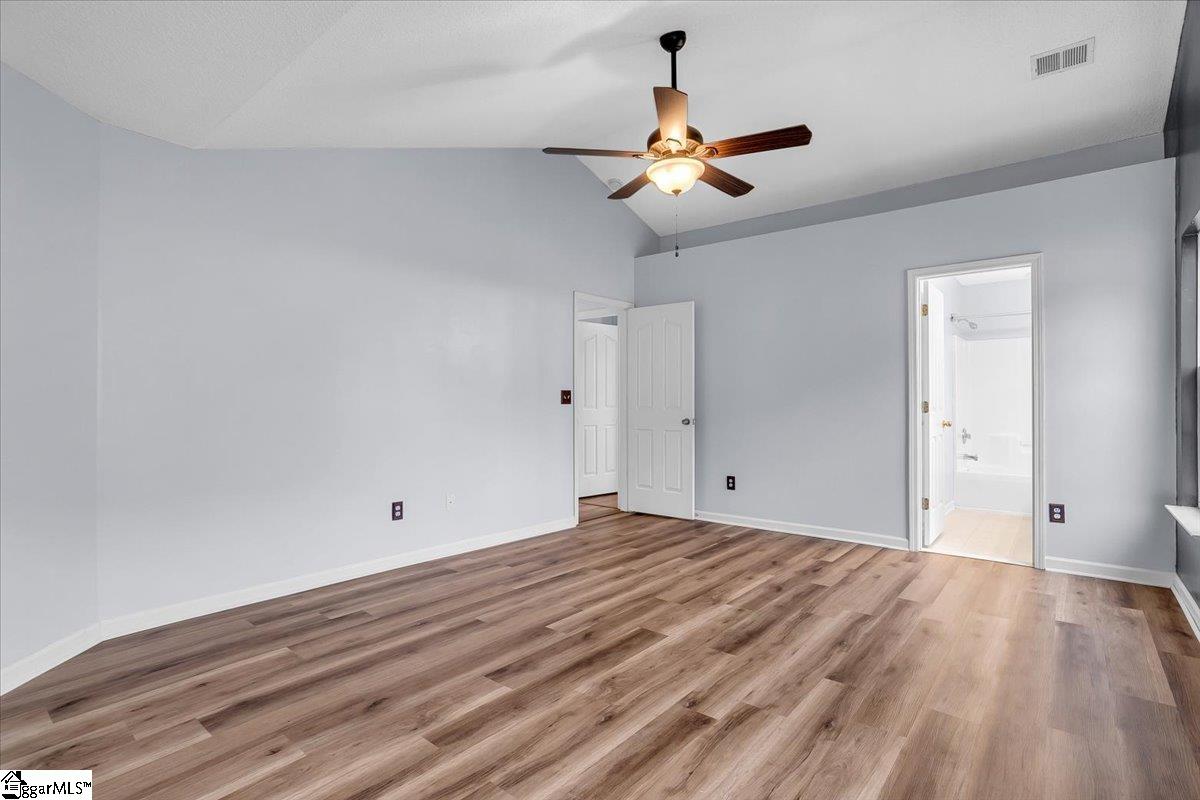 316 Stillwater Drive Simpsonville, SC 29681