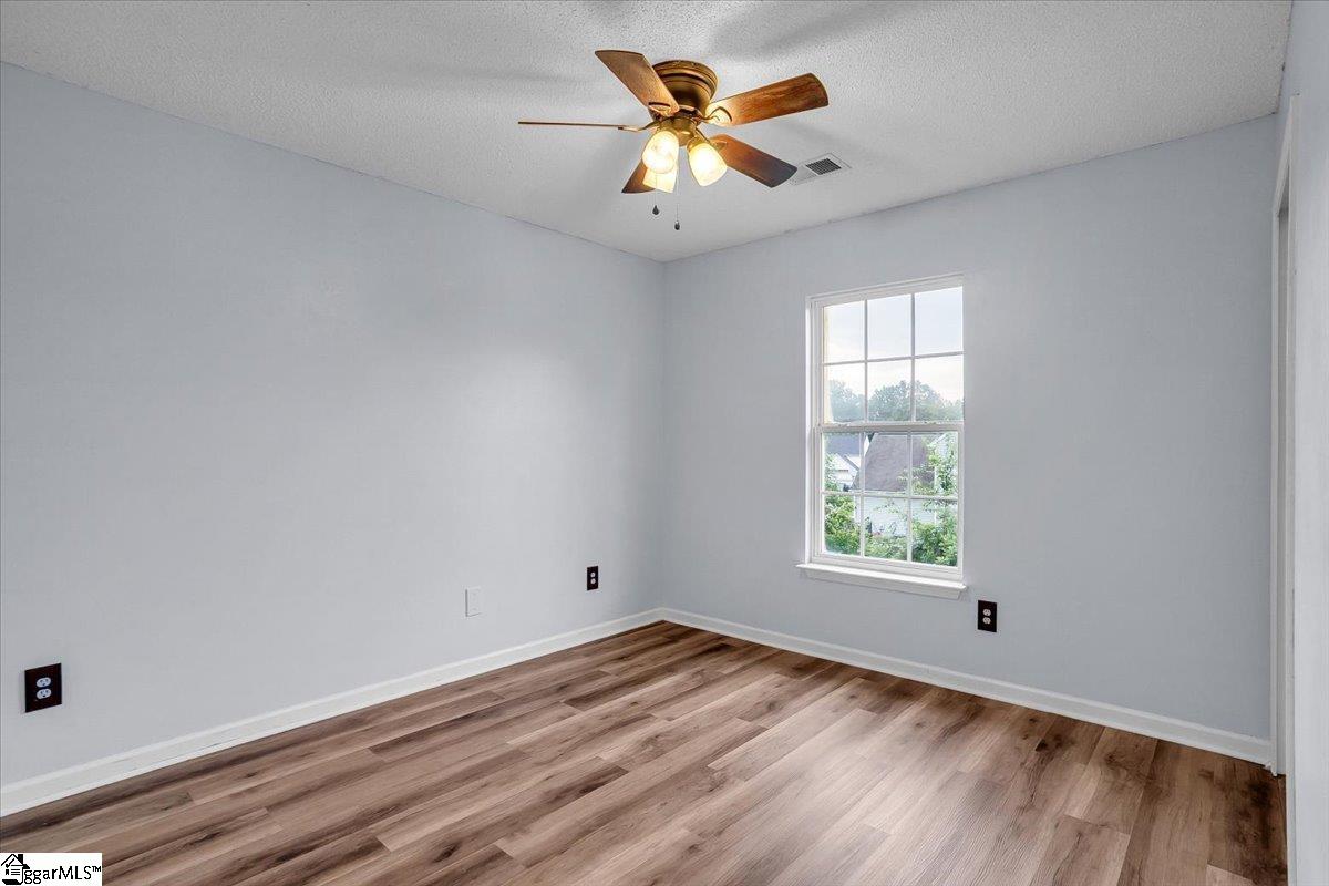 316 Stillwater Drive Simpsonville, SC 29681