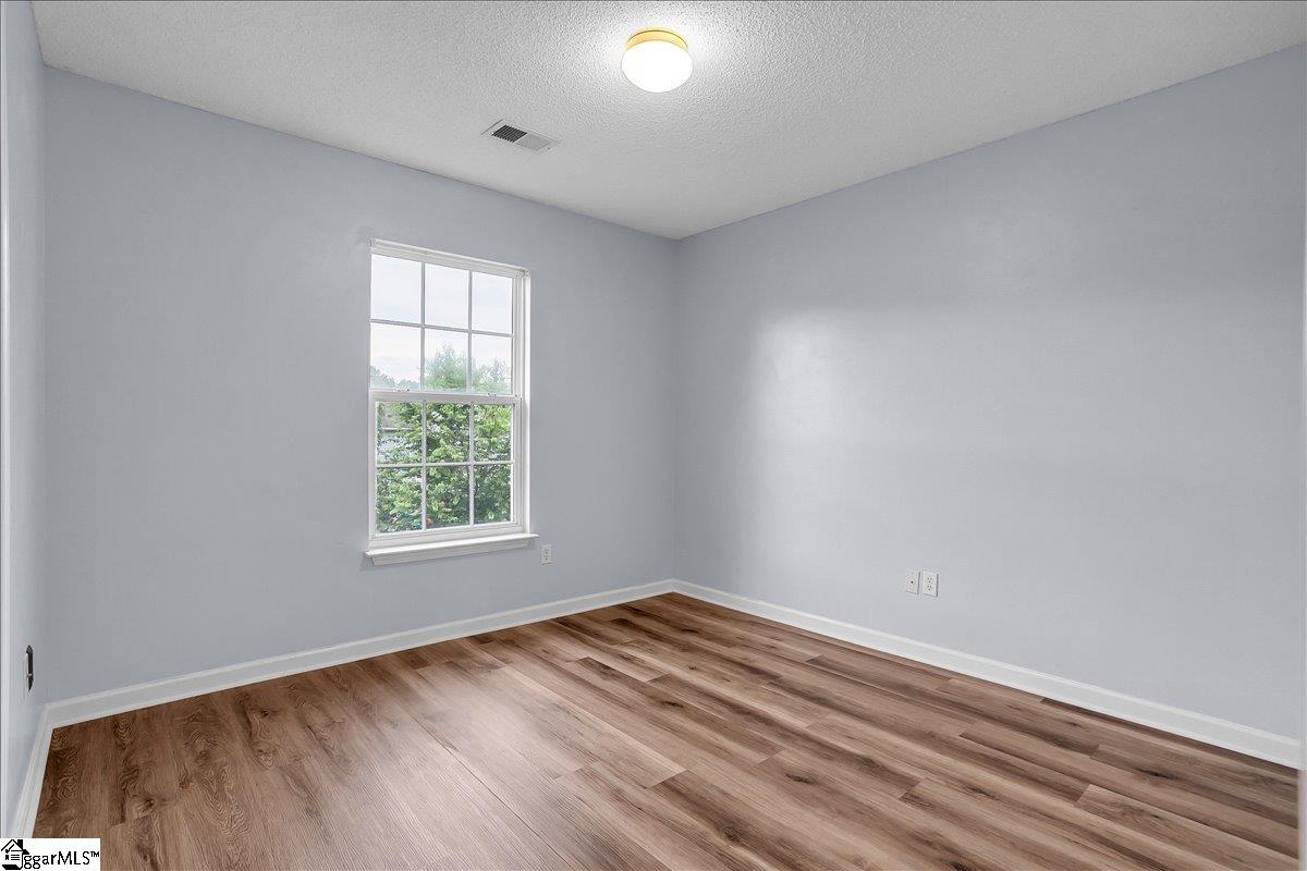 316 Stillwater Drive Simpsonville, SC 29681