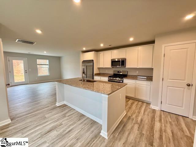 1238 Forestbrook Lane Spartanburg, SC 29303