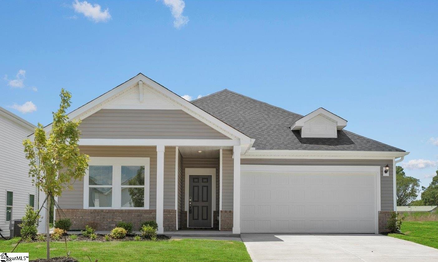 1628 Erindale Drive Wellford, SC 29385