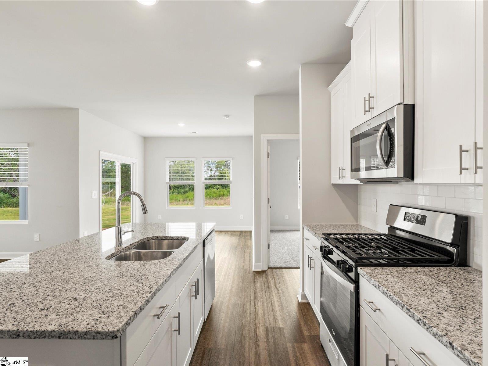 1628 Erindale Drive Wellford, SC 29385