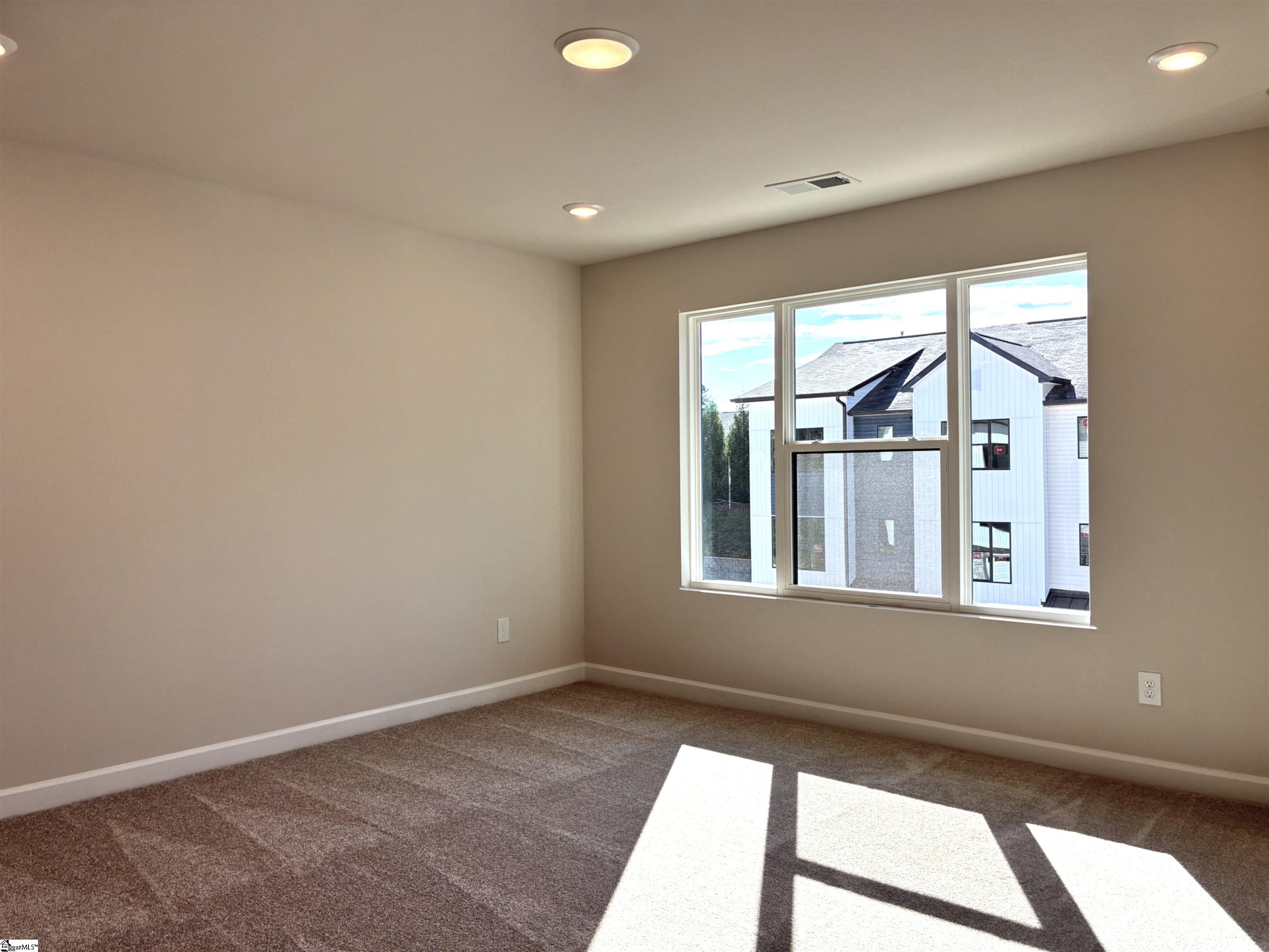 7 Pikewood Lane Greenville, SC 29607