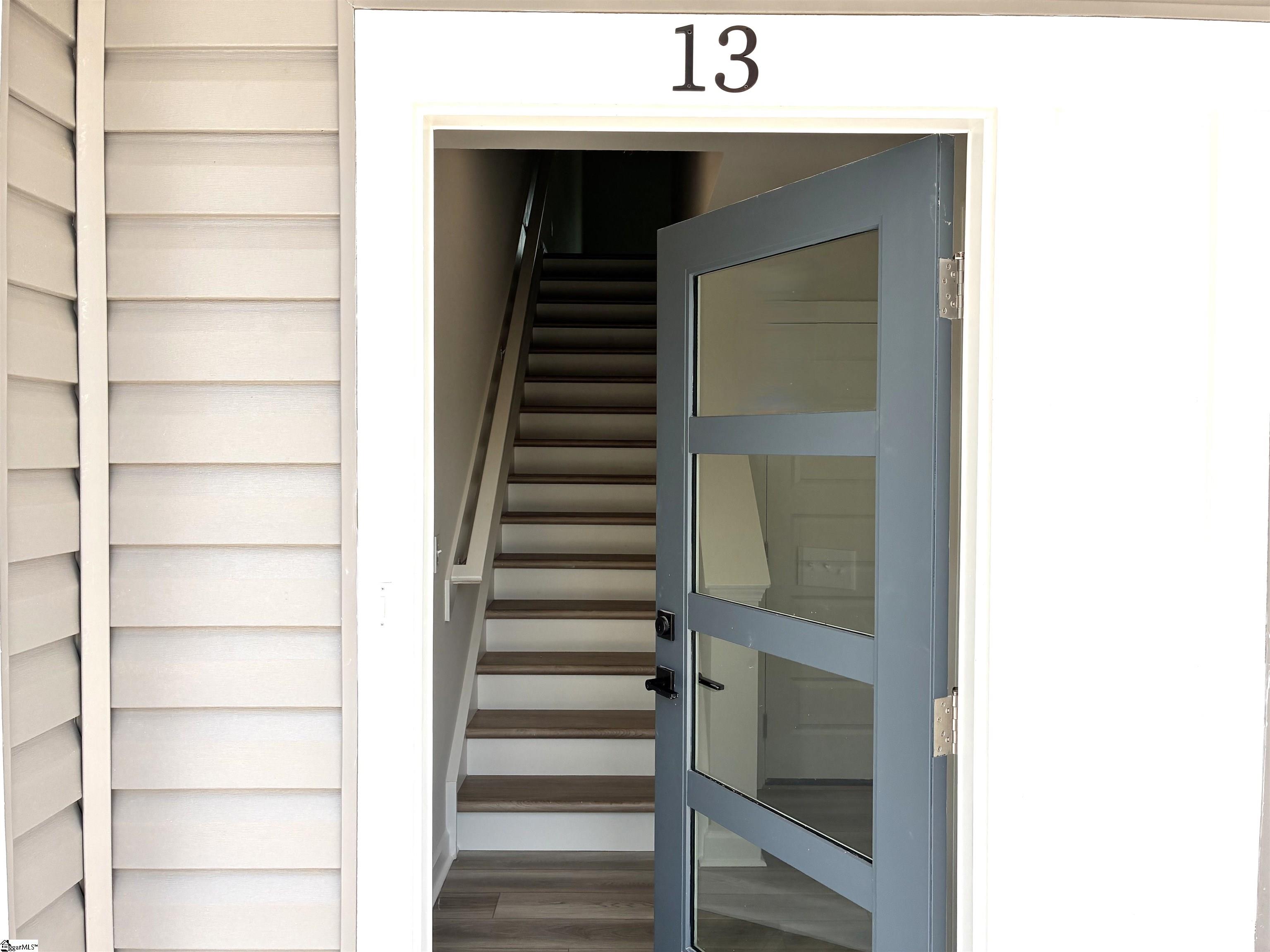 13 Pikewood Lane Greenville, SC 29607