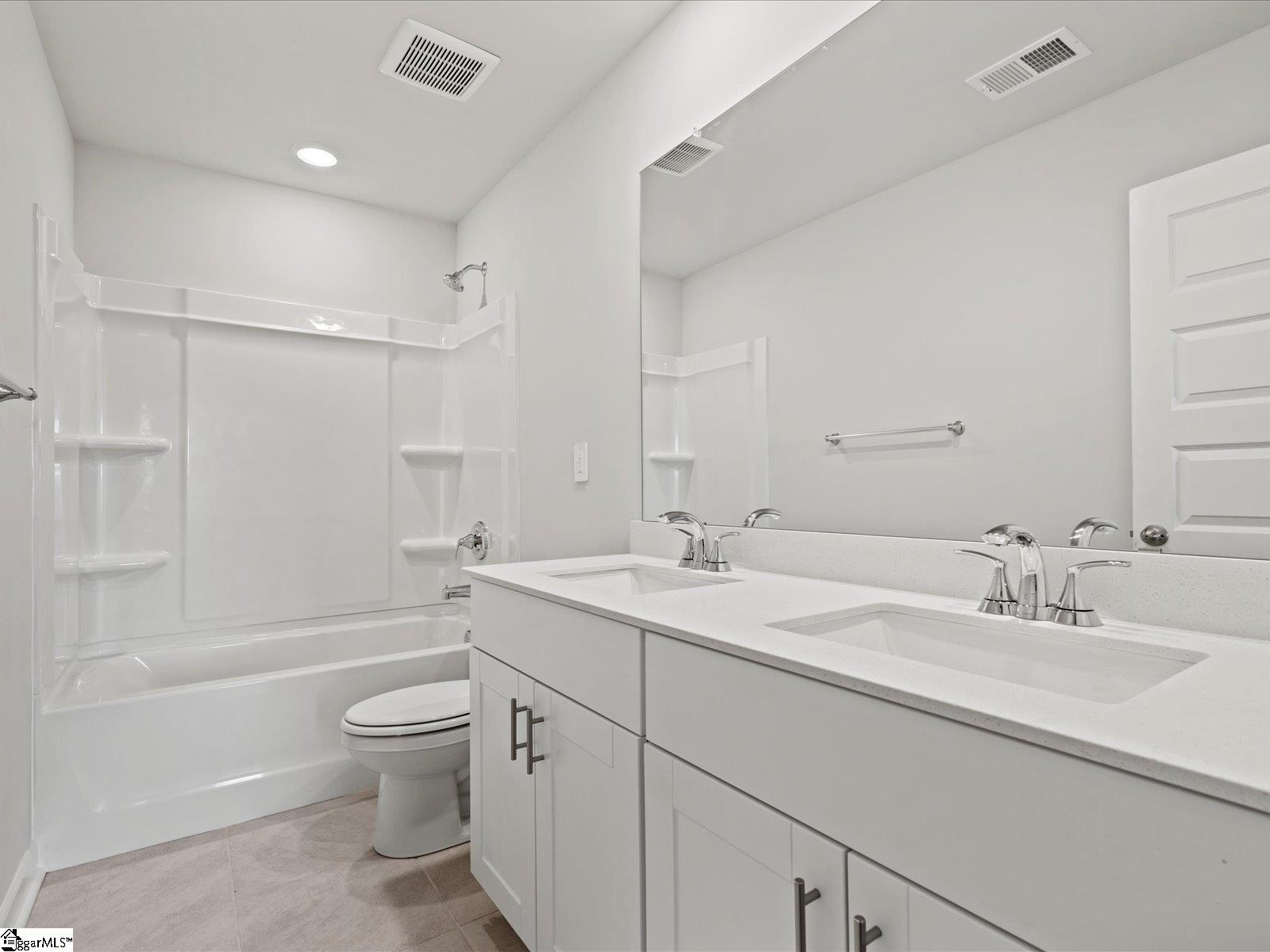 713 Whitebark Drive Pendelton, SC 29670