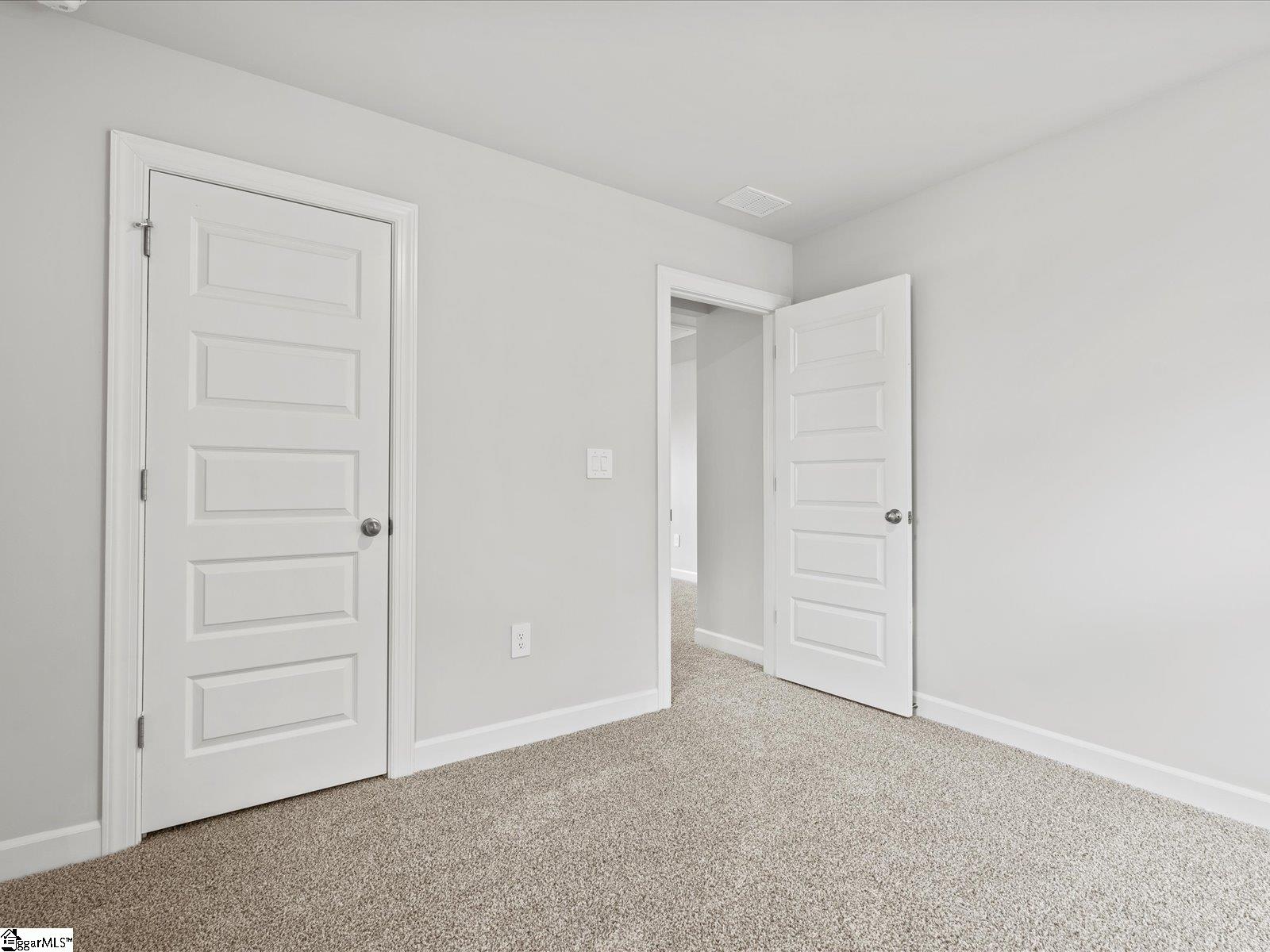 713 Whitebark Drive Pendelton, SC 29670