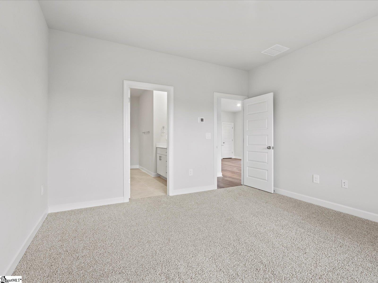 713 Whitebark Drive Pendelton, SC 29670