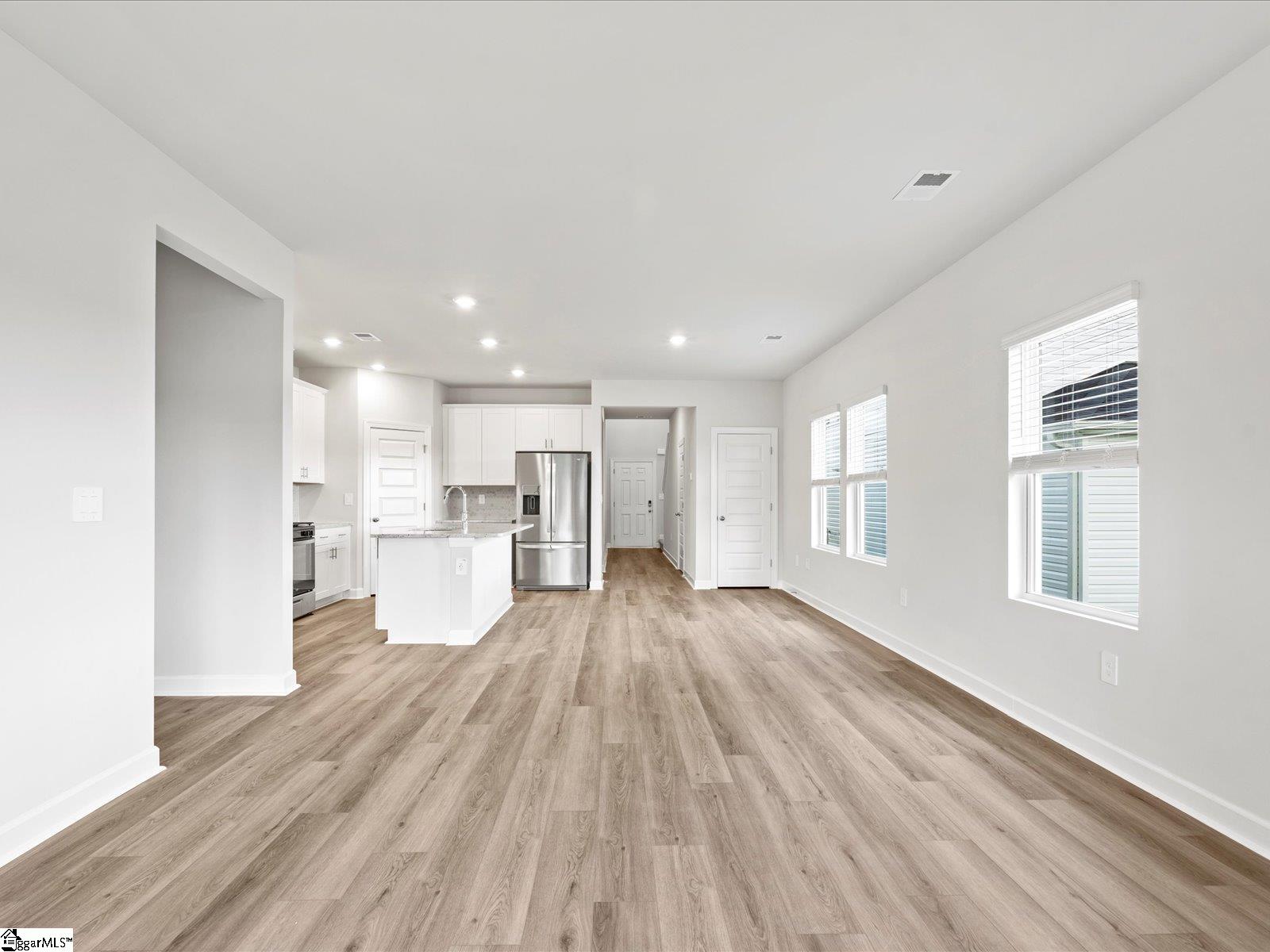 713 Whitebark Drive Pendelton, SC 29670