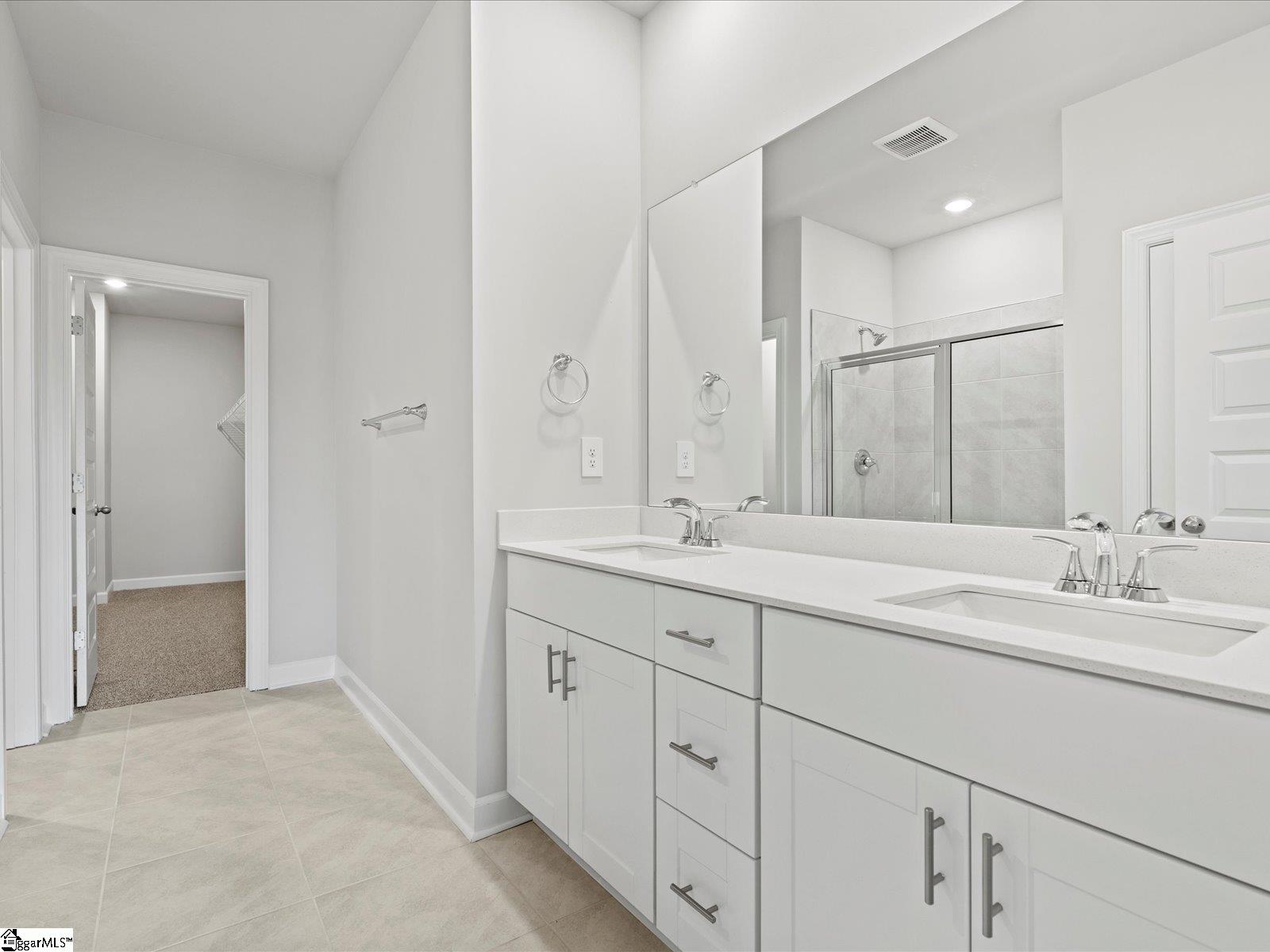 713 Whitebark Drive Pendelton, SC 29670