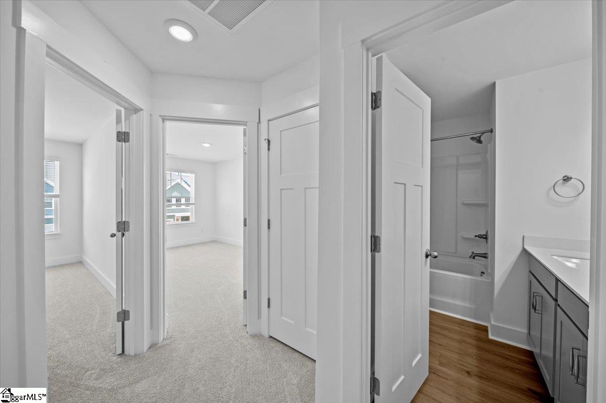533 W Norvell Court Spartanburg, SC 29307