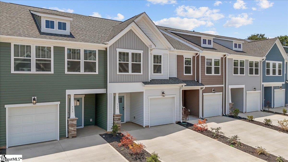 537 W Norvell Court Spartanburg, SC 29307
