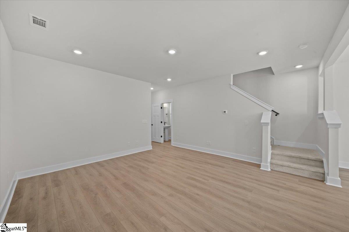 537 W Norvell Court Spartanburg, SC 29307