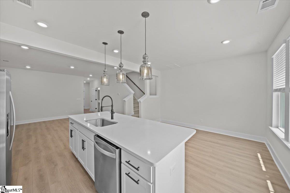 537 W Norvell Court Spartanburg, SC 29307
