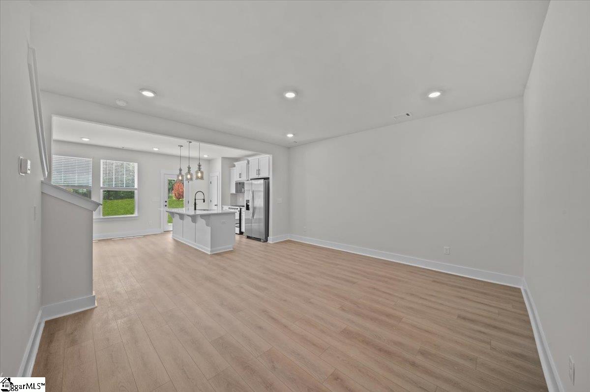 537 W Norvell Court Spartanburg, SC 29307