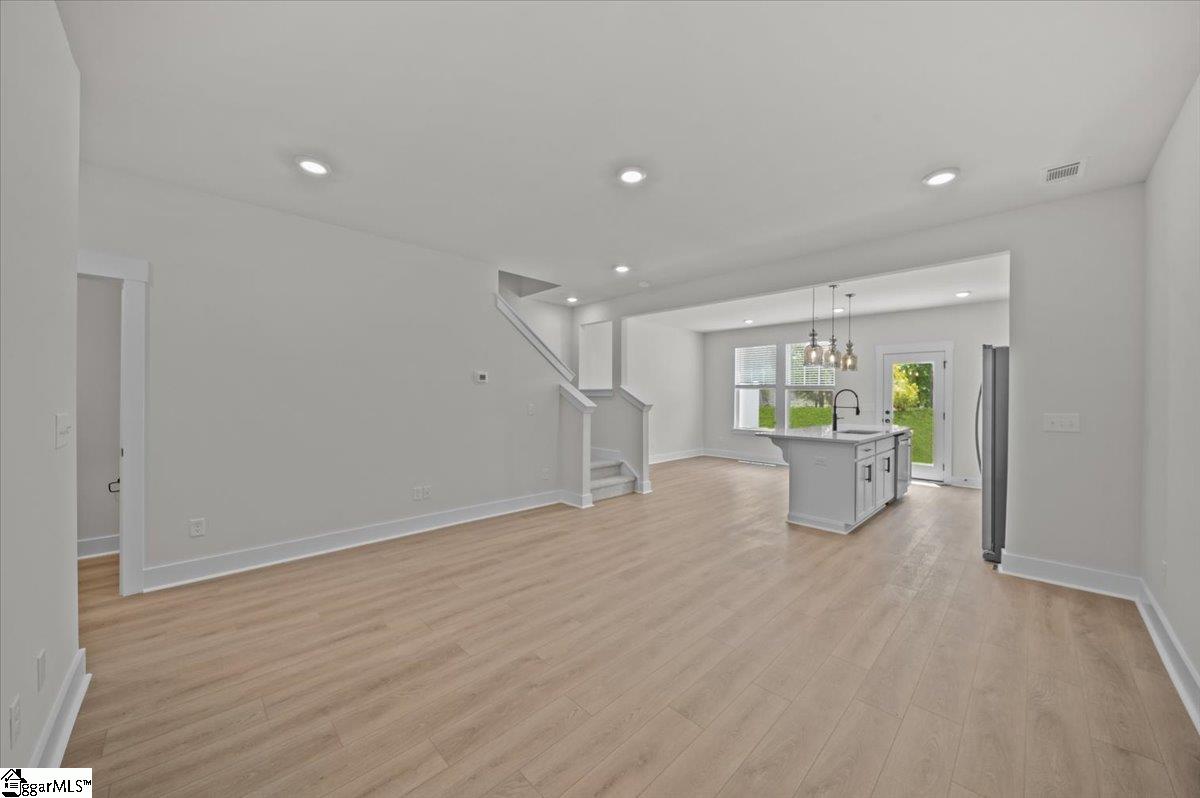 537 W Norvell Court Spartanburg, SC 29307