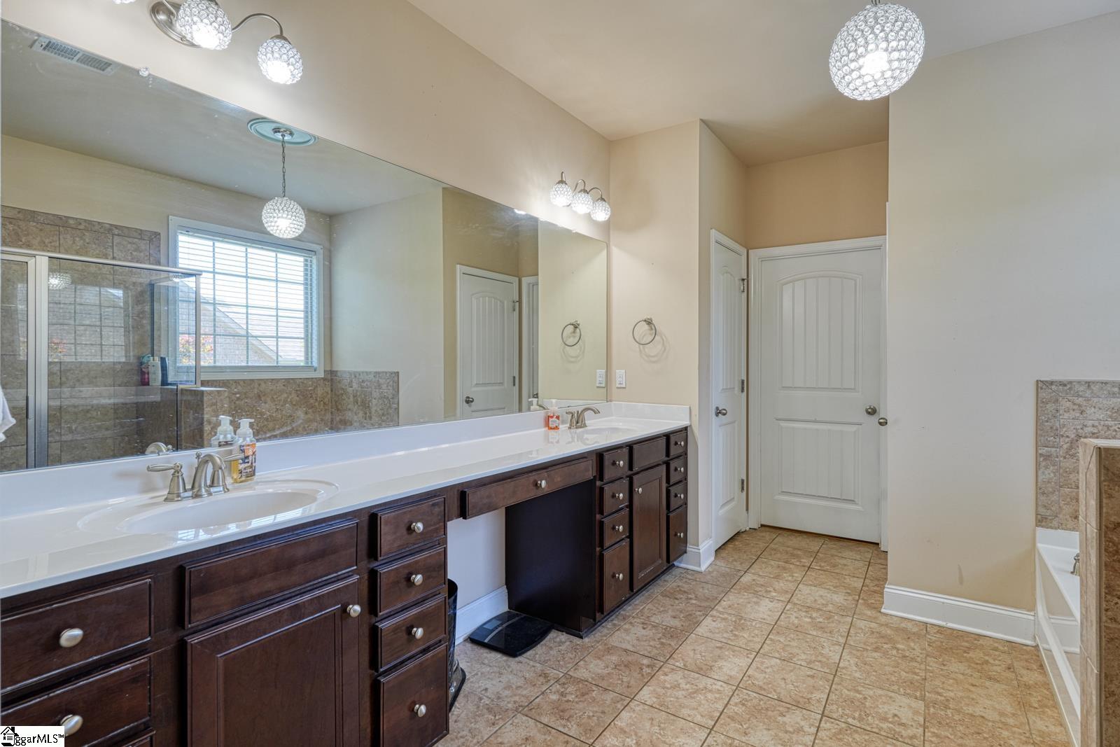 202 Buxton Court Easley, SC 29642