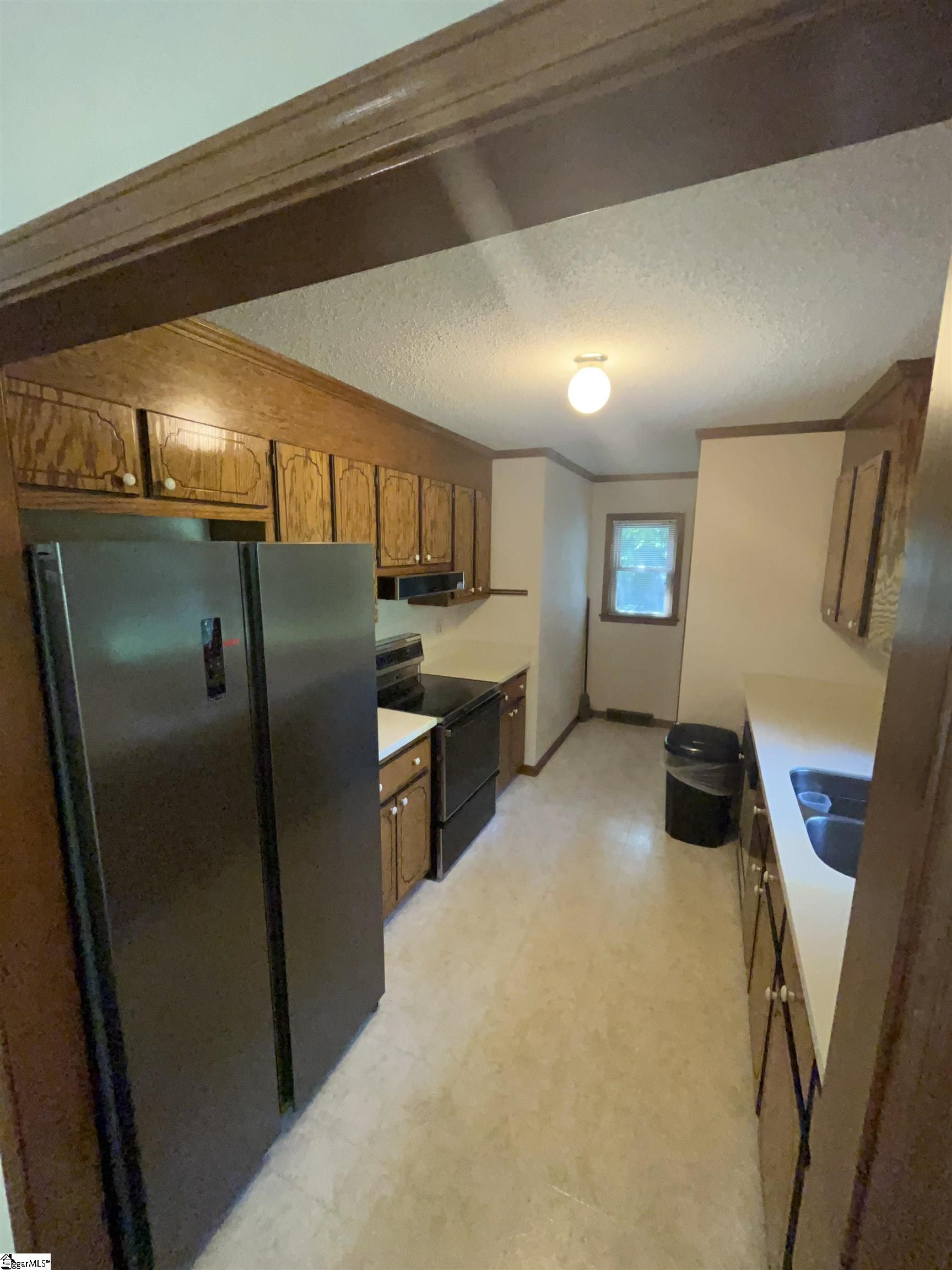106 Stonegate Court Simpsonville, SC 29681