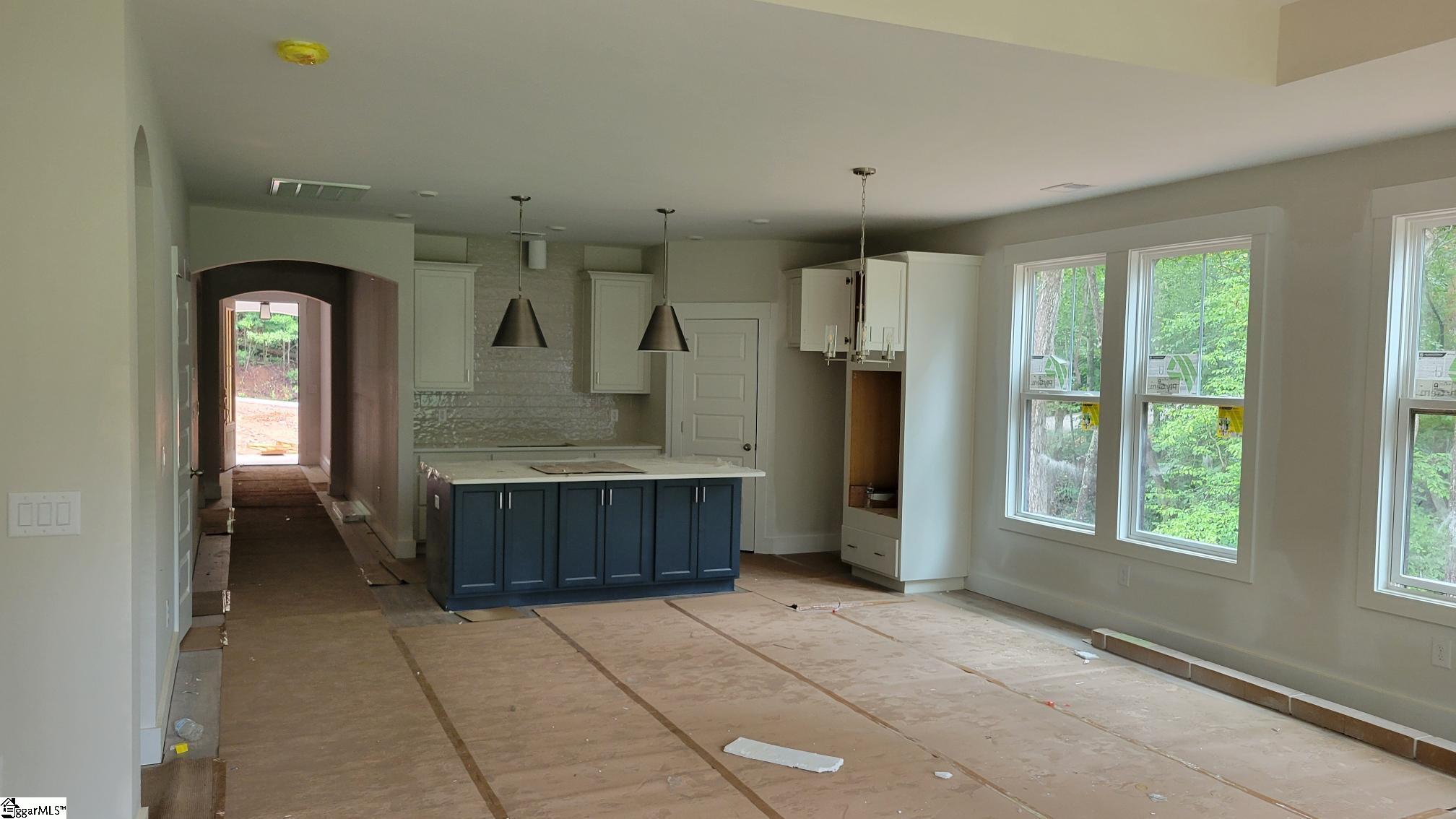 602 Cross Creek Drive Seneca, SC 29678