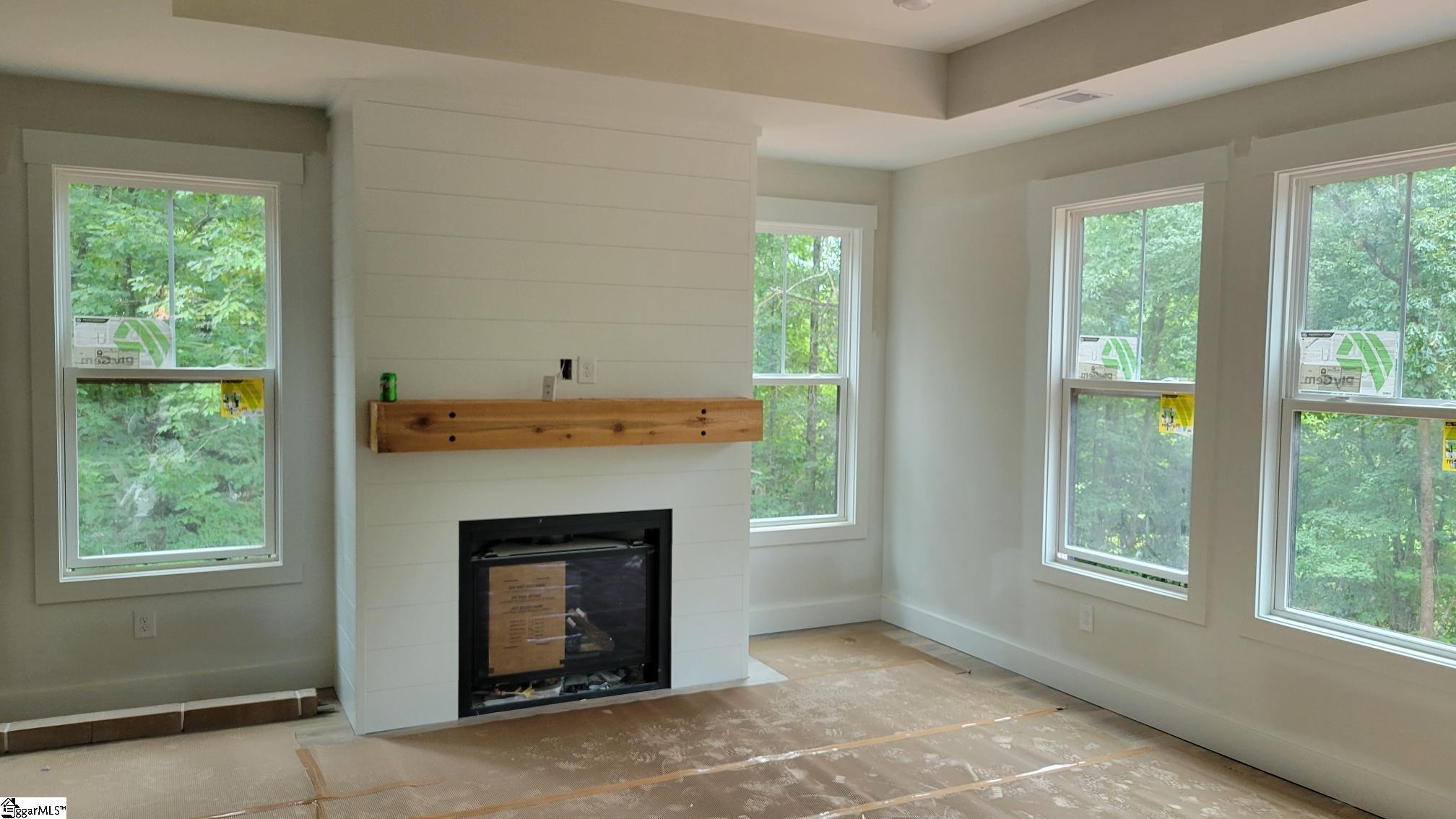 602 Cross Creek Drive Seneca, SC 29678