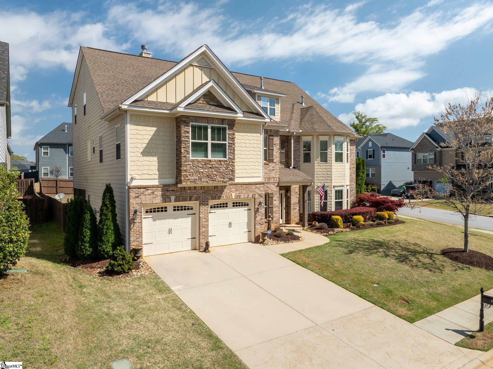 2 Quiet Creek Court Simpsonville, SC 29681