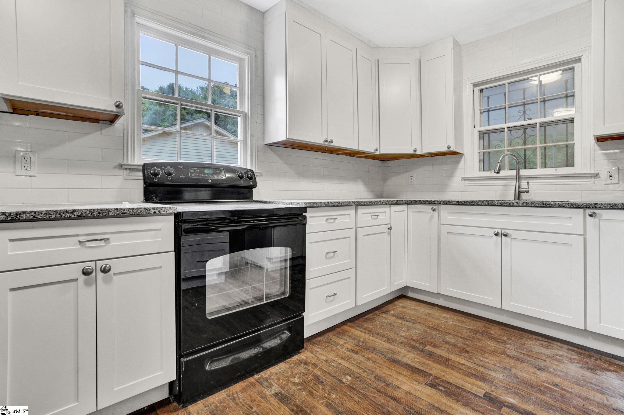 210 Fleetwood Drive Greenville, SC 29605-1424