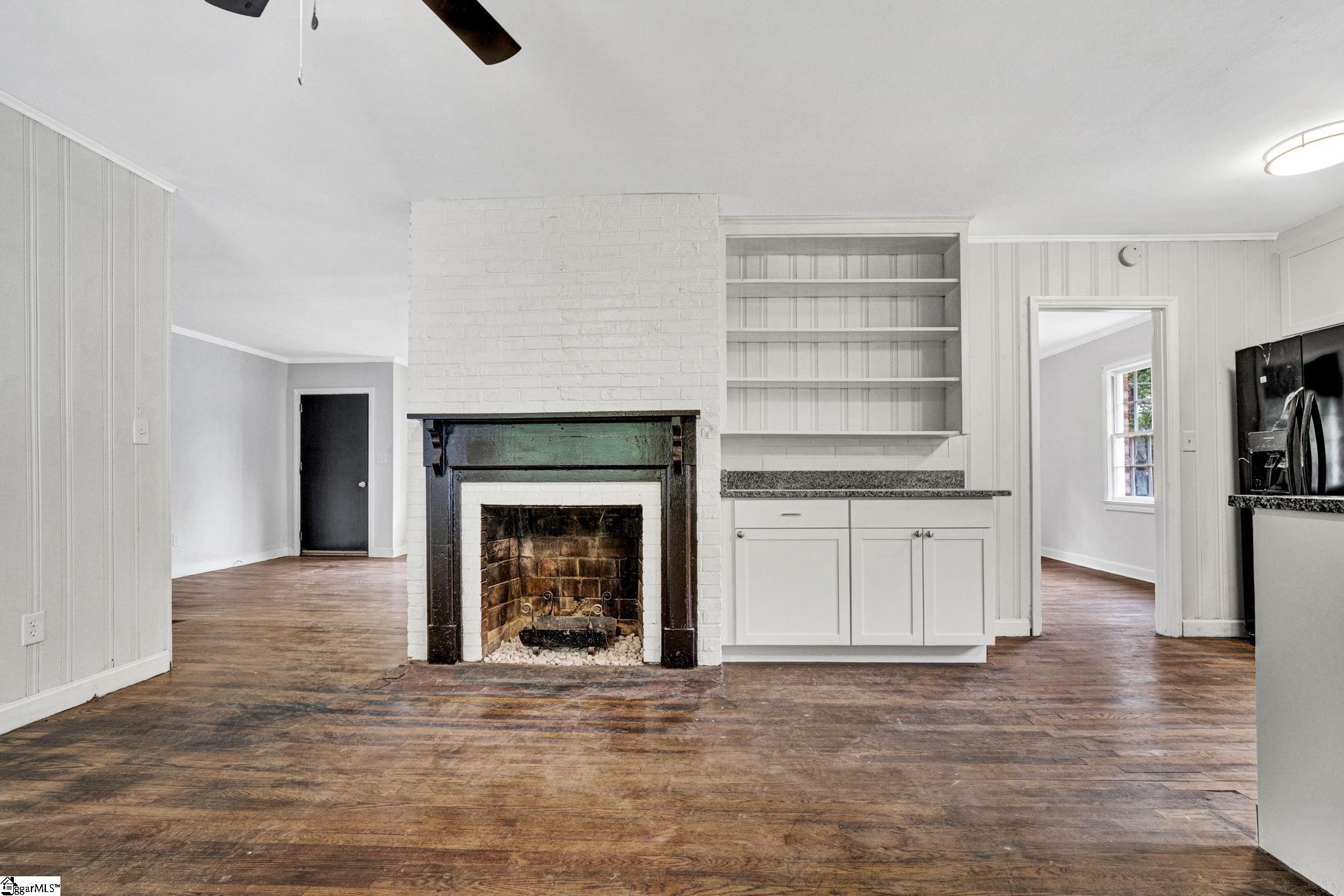 210 Fleetwood Drive Greenville, SC 29605-1424