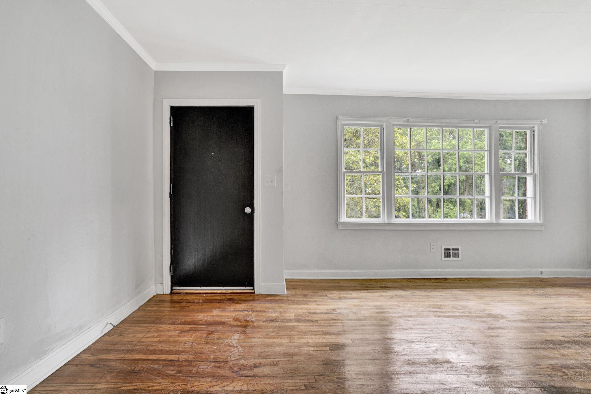 210 Fleetwood Drive Greenville, SC 29605-1424