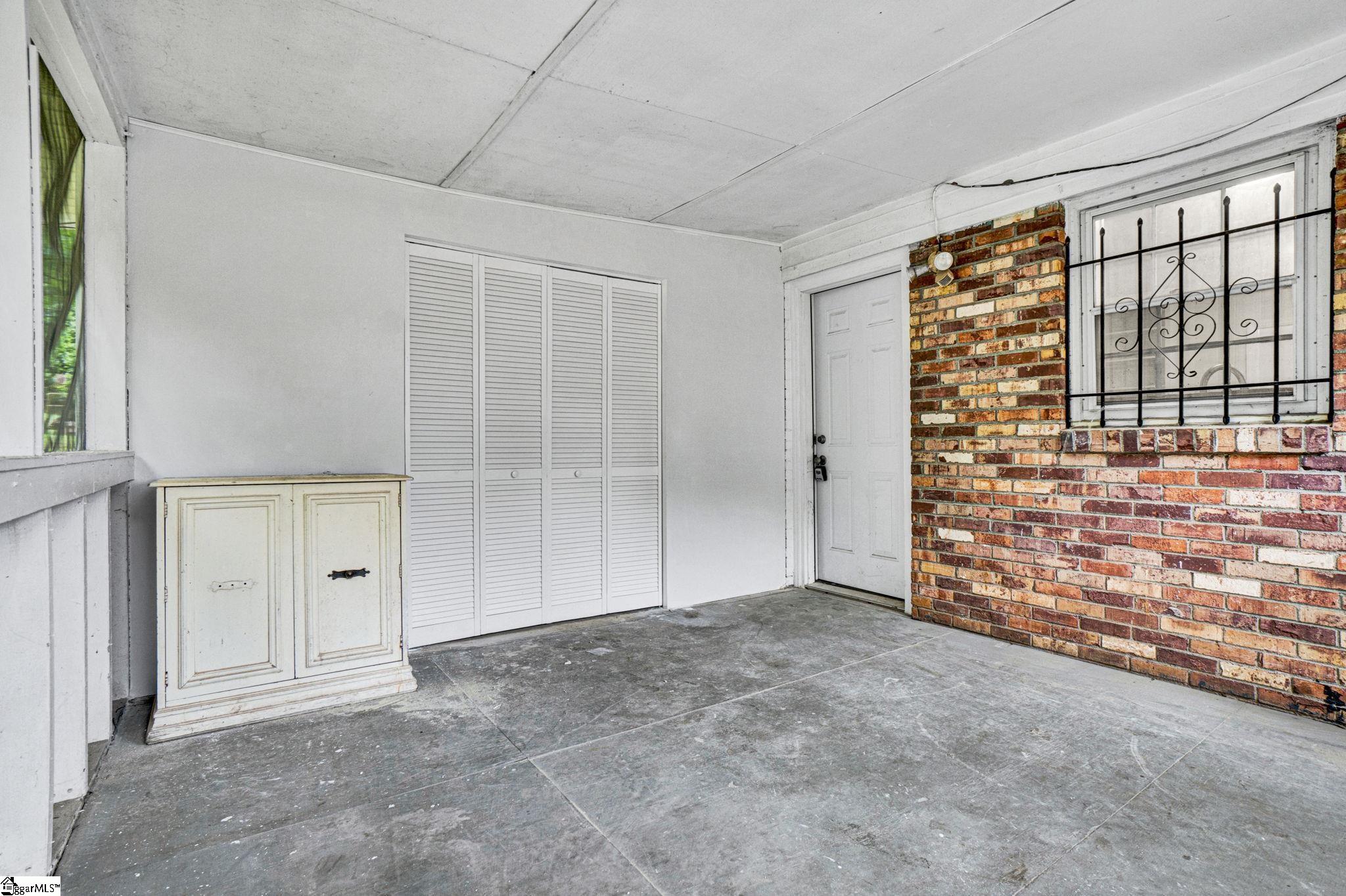 210 Fleetwood Drive Greenville, SC 29605-1424
