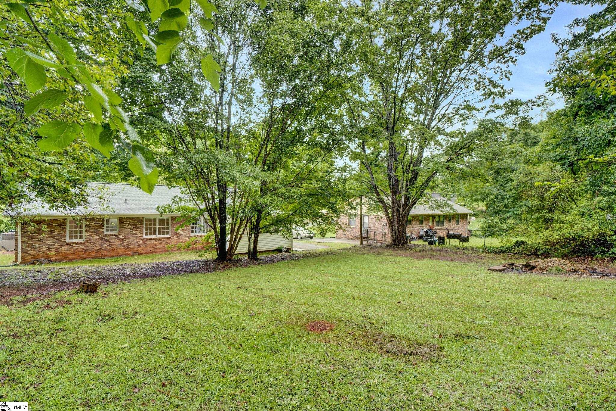 210 Fleetwood Drive Greenville, SC 29605-1424