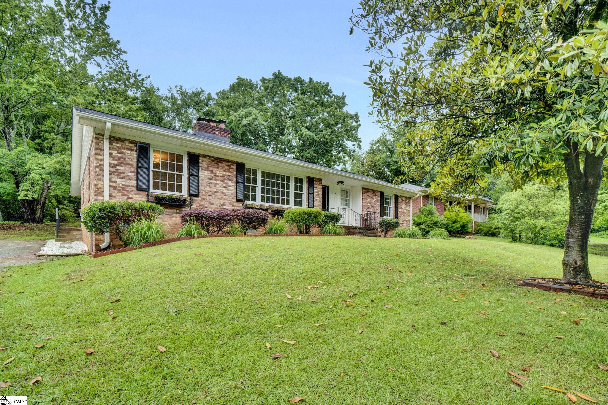 210 Fleetwood Drive Greenville, SC 29605-1424