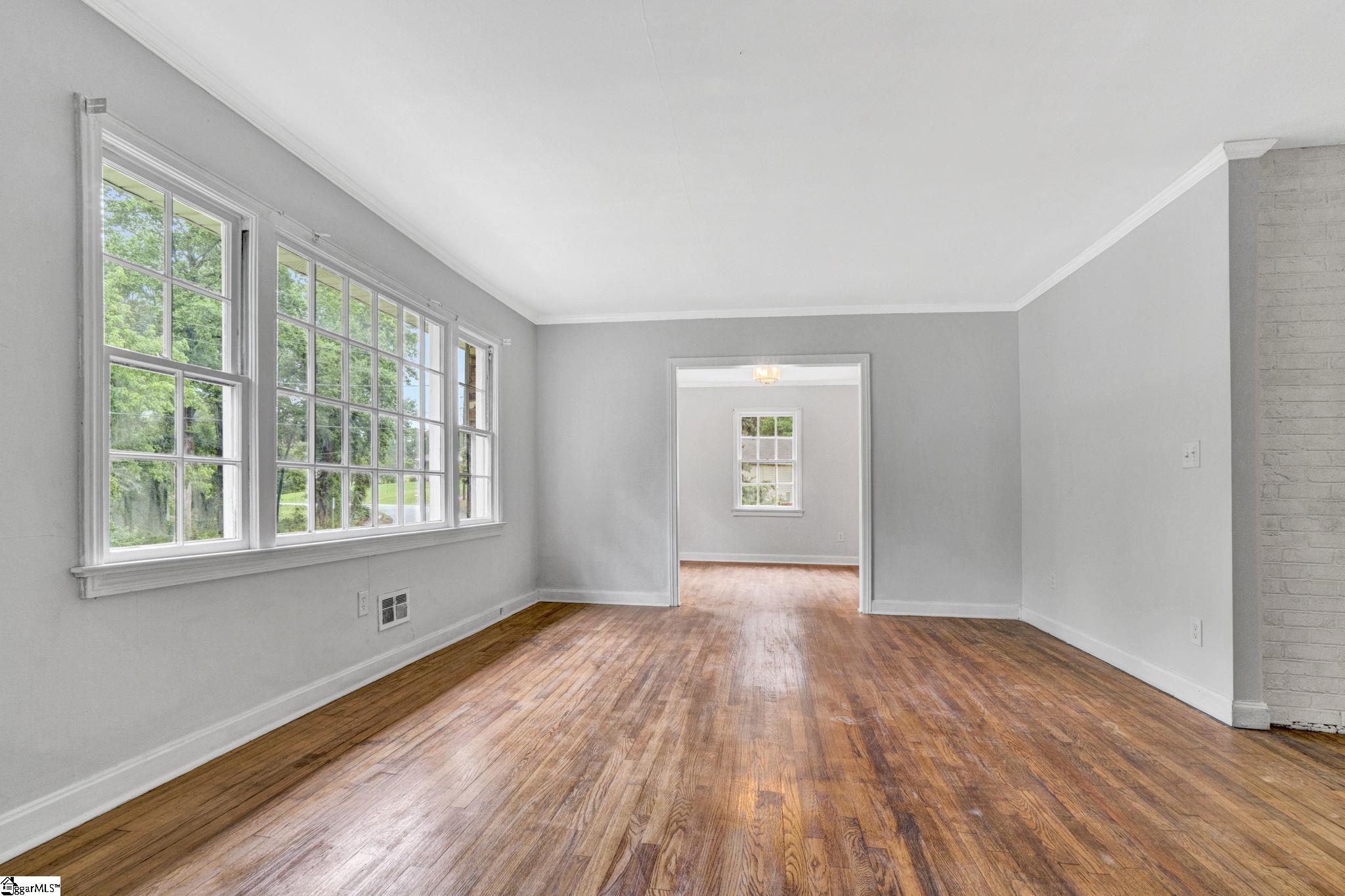 210 Fleetwood Drive Greenville, SC 29605-1424